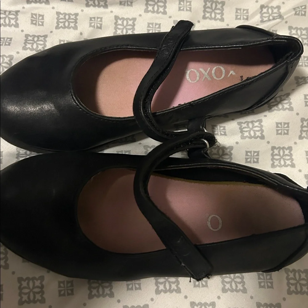 Black XOXO Kids Mary Jane Shoes - 13